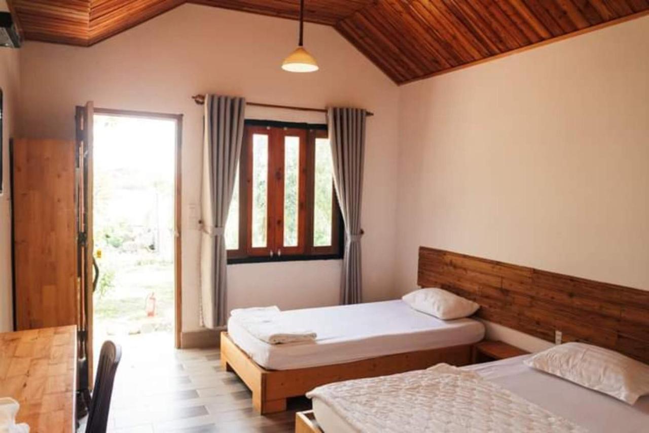 Villa Dao Hoa Vang Cam Ranh - Venuestay Exteriér fotografie