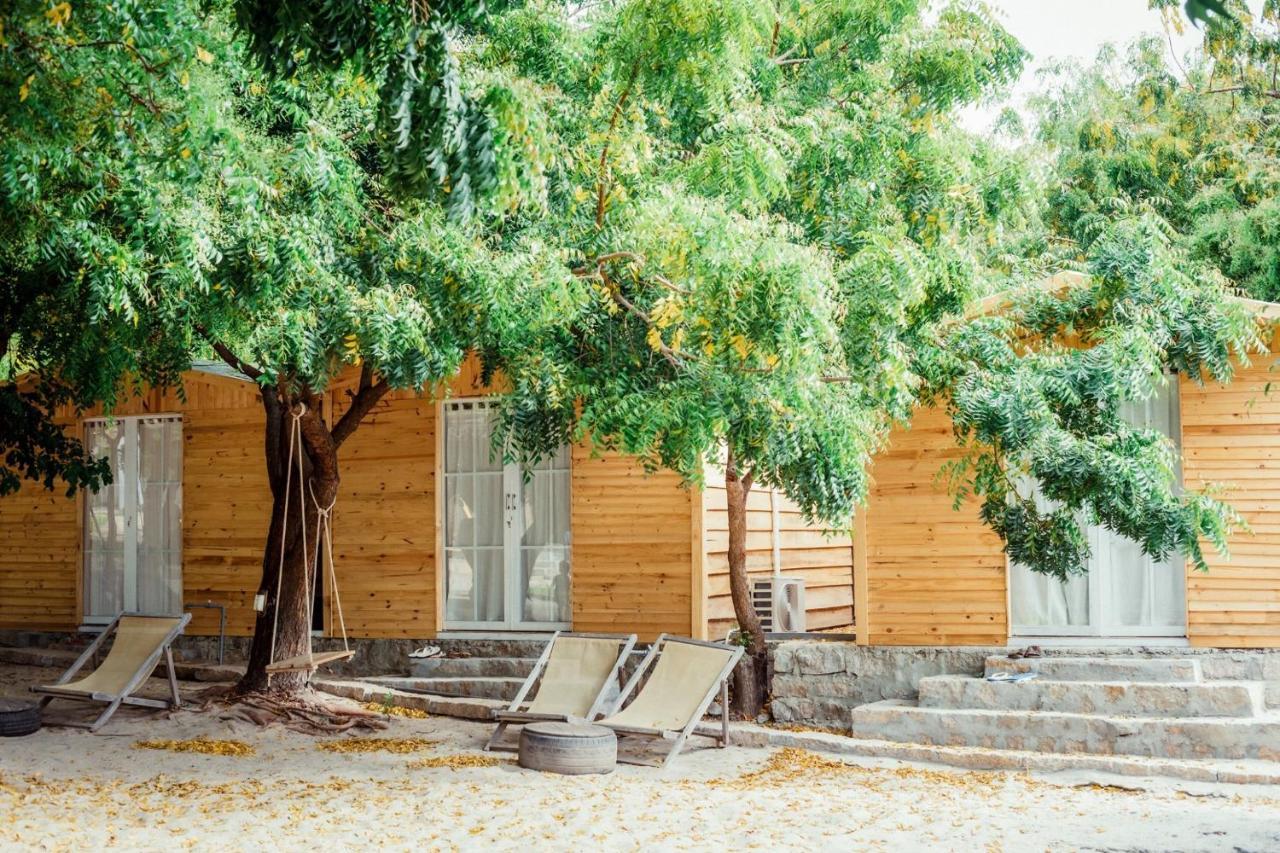 Villa Dao Hoa Vang Cam Ranh - Venuestay Exteriér fotografie