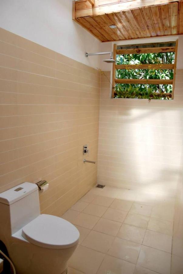 Villa Dao Hoa Vang Cam Ranh - Venuestay Exteriér fotografie