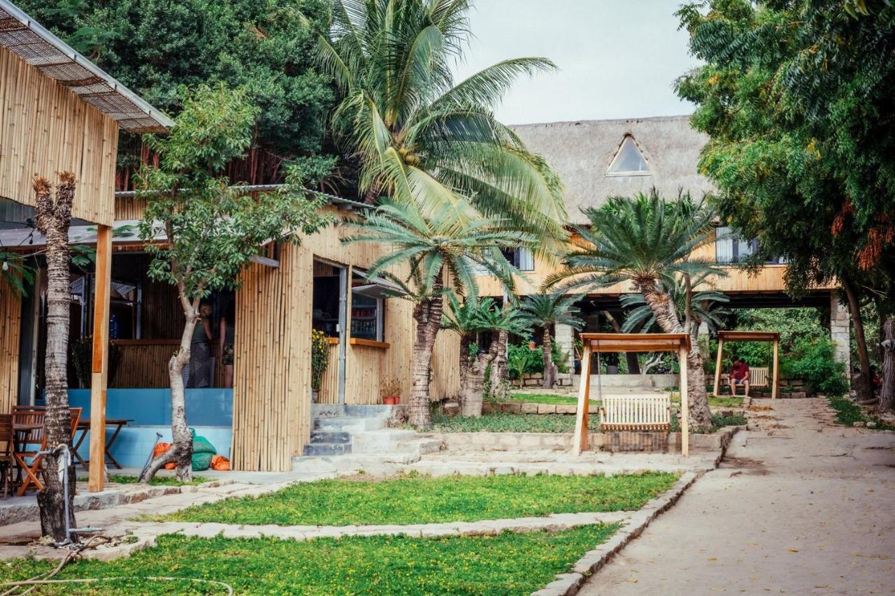 Villa Dao Hoa Vang Cam Ranh - Venuestay Exteriér fotografie